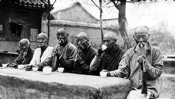 清朝的八旗子弟,八旗子弟玩核桃