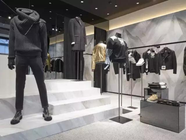 LES HOMMES：比利时绝代双骄 跨界出战魔都秀场