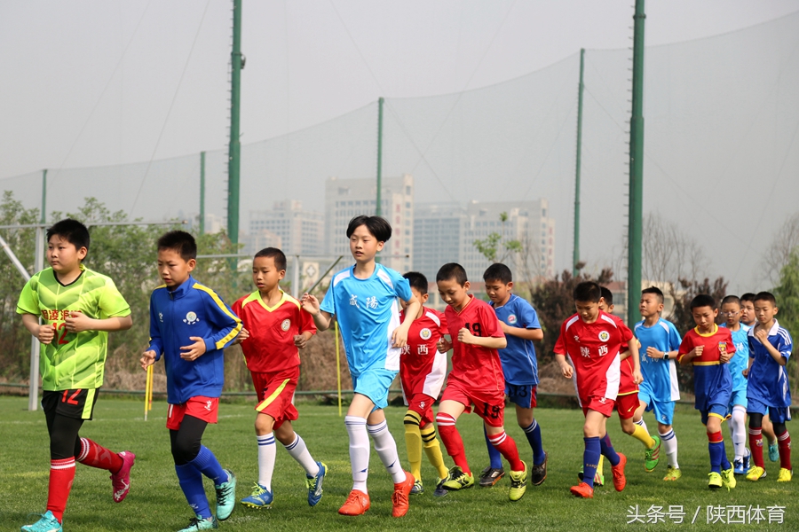 踢足球可以上重点初中和高中吗,西安青少年足球选拔