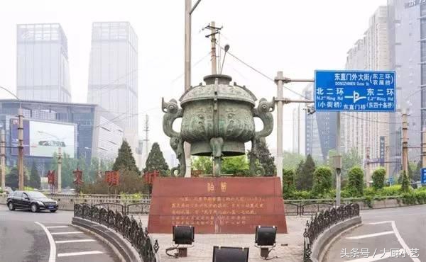 北京美食街旅游攻略,来北京玩必吃美食推荐一下