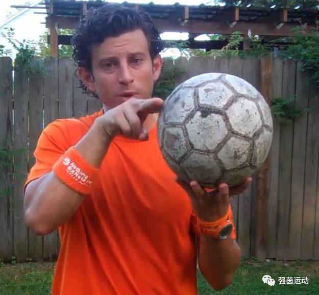 凌空抽射训练视频,足球凌空抽射技巧教学