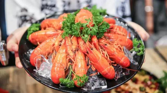 龙虾节荆门,龙虾节火爆来袭