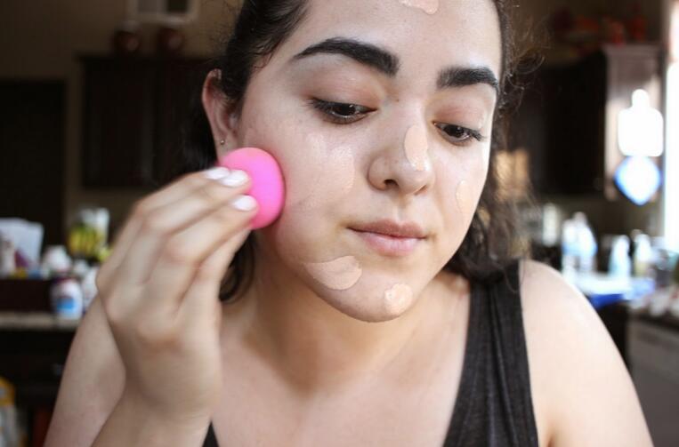 美国最畅销的粉底液,最新十大公认遮瑕的粉底液