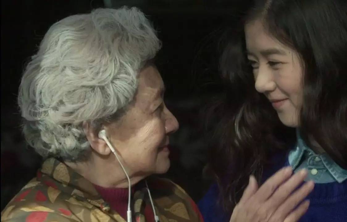 李凯馨妆容教程,李凯馨彩虹妆