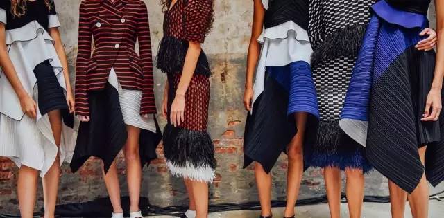 怎么搭配才显得自己很帅气,100种撩男生搭配