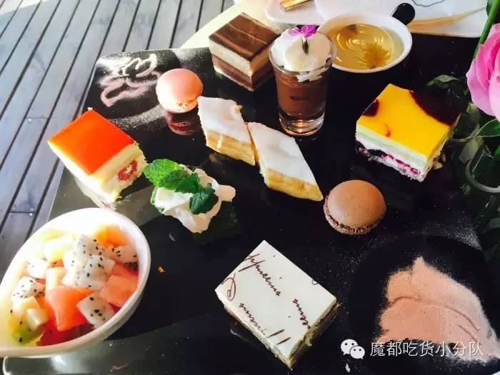 情人节应该带女朋友去哪里玩,情人节带女友去哪里玩比较好