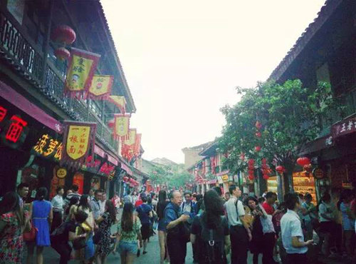 重庆朝天门美食街,重庆沙坪坝美食街