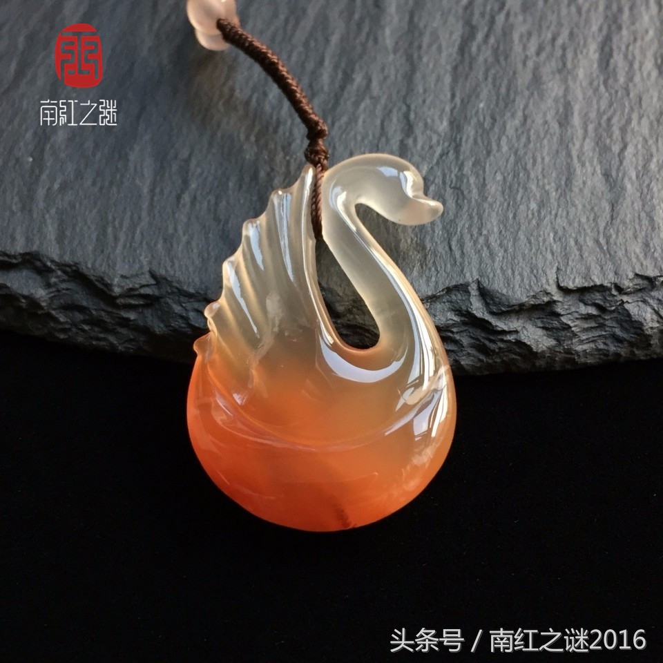 南红雕件为什么又小又贵,南红雕刻什么题材最合适