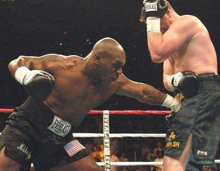 泰森最强招式,世界最厉害的拳王泰森排第几