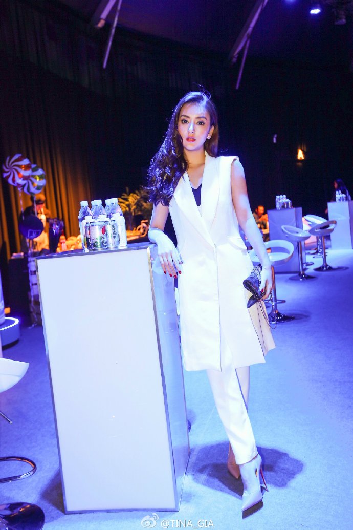 方媛的天王嫂之路,方媛为什么能成为天王嫂