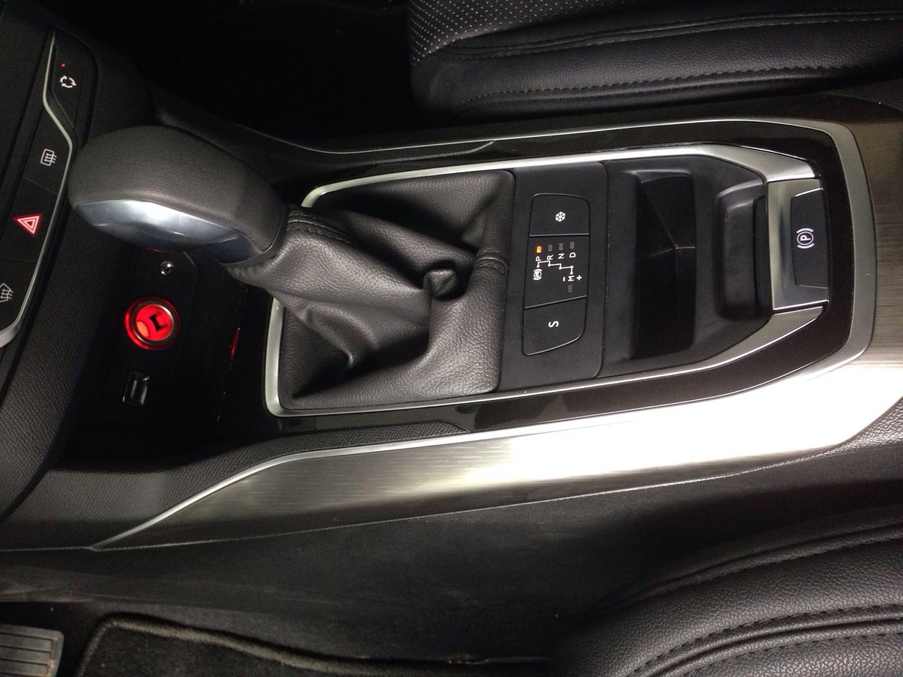 标致408落地价2022款车主实话,标致4081.6t车主用车感受