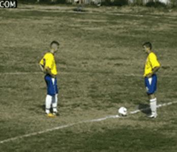 中国足球经典爆笑gif,足球gif爆笑动图