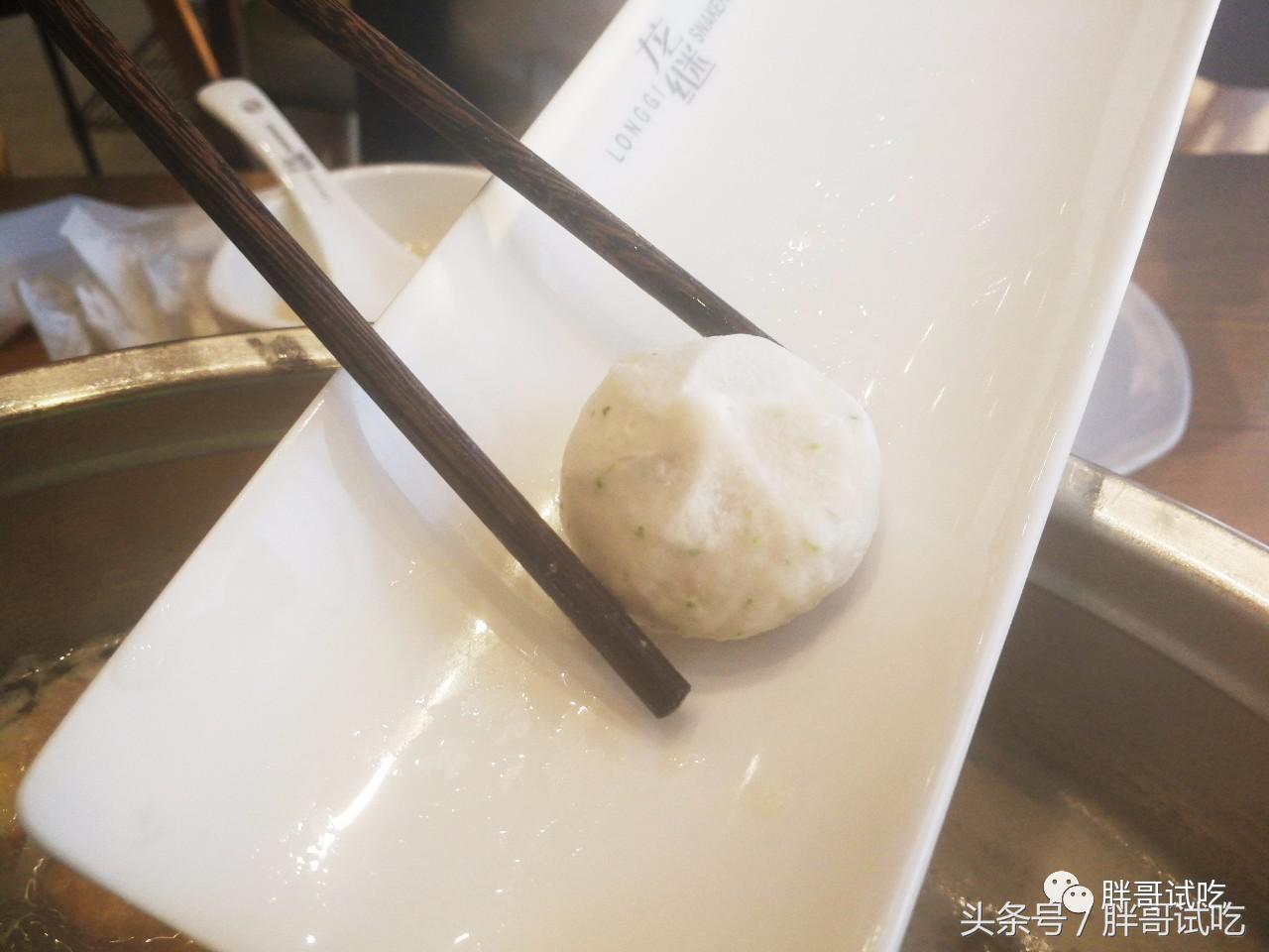 胖哥试吃的火锅底料,试吃云南牛肉火锅