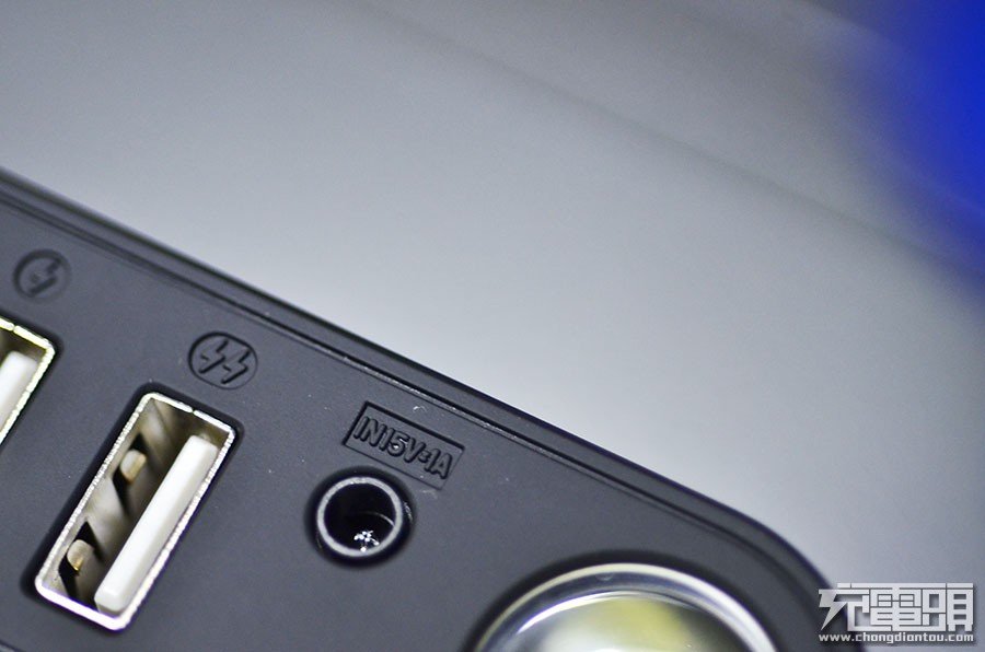 黑匣子什么时候启动,黑匣子只能坠海才能启动吗