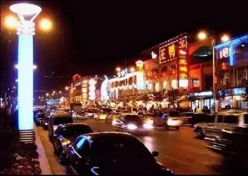 重庆美食街推荐排行榜,重庆人气最旺的美食街