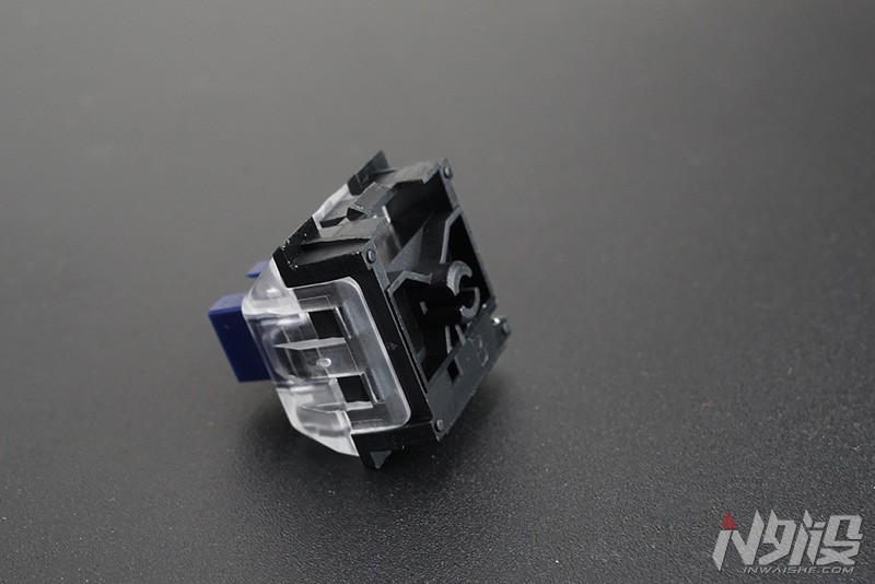 腹灵光魔键盘拆解,腹灵光魔凯华光轴机械键盘评测