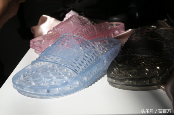 puma蕾哈娜拖鞋,puma蕾哈娜联名鞋子