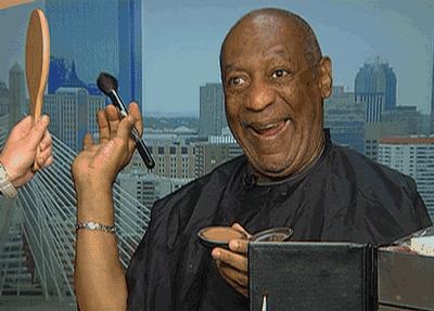 化妆只化上半部分的脸照片,最简单化妆步骤额头粉底