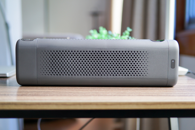 别让甲醛影响你刚买新车的心情，试小米米家车载空气净化器新款