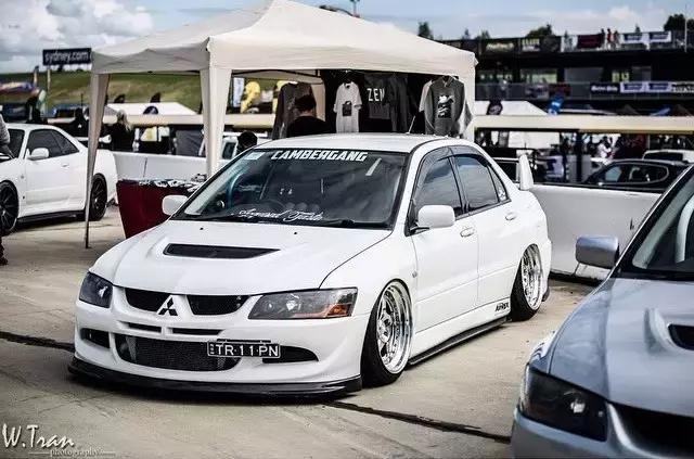 本想把EVO卖掉跳出改装坑，买了高尔夫7R后却又重新“吸毒”