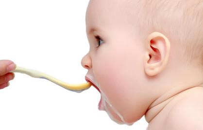 六个月宝宝断奶了不吃奶瓶怎么办,6个月宝宝白天断奶的最佳方法