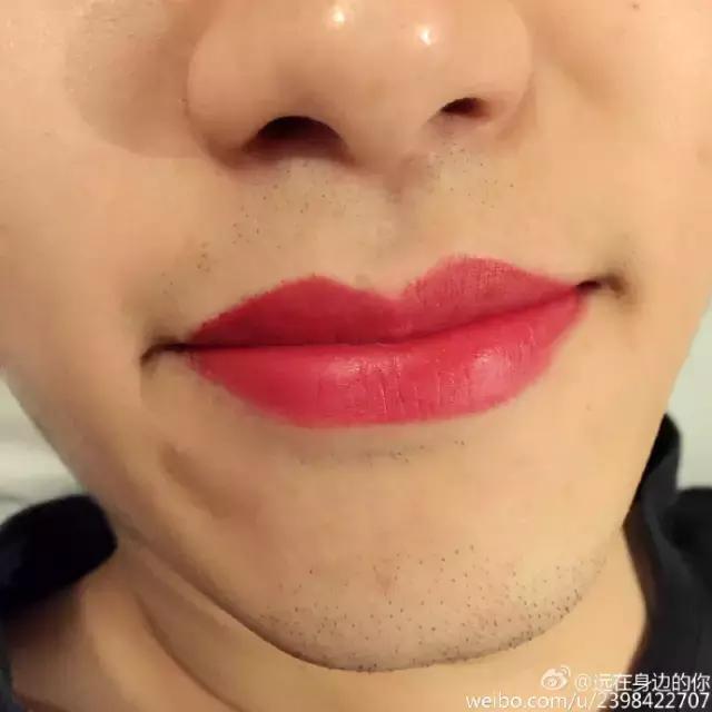 这是一篇有毒且辣眼睛的话题，千万别点开！