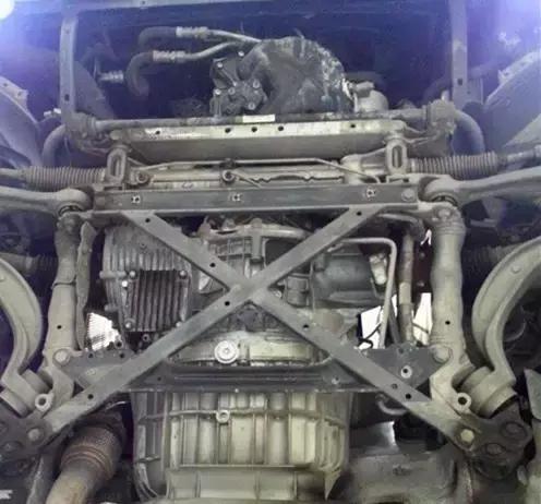 二手车不看底盘结果后悔了,二手车有必要看底盘吗