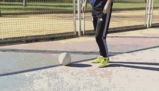 齐达内停球的正确方法,齐达内正确停球技巧