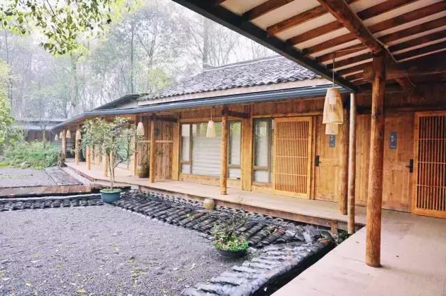成都周边适合一家人度假民宿,成都出发两日游住民宿