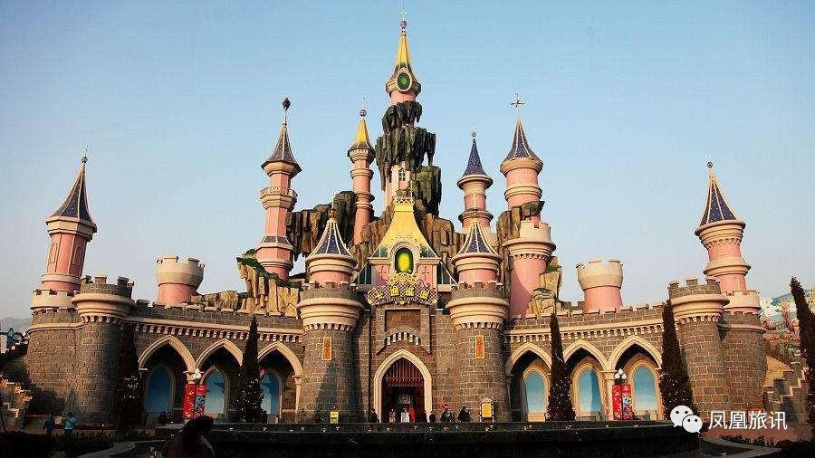 4月26日旅游包打听：中国主题公园市场火热但普遍亏损