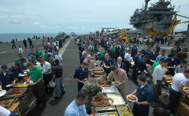 航母上怎么锻炼身体,航母上的健身器材