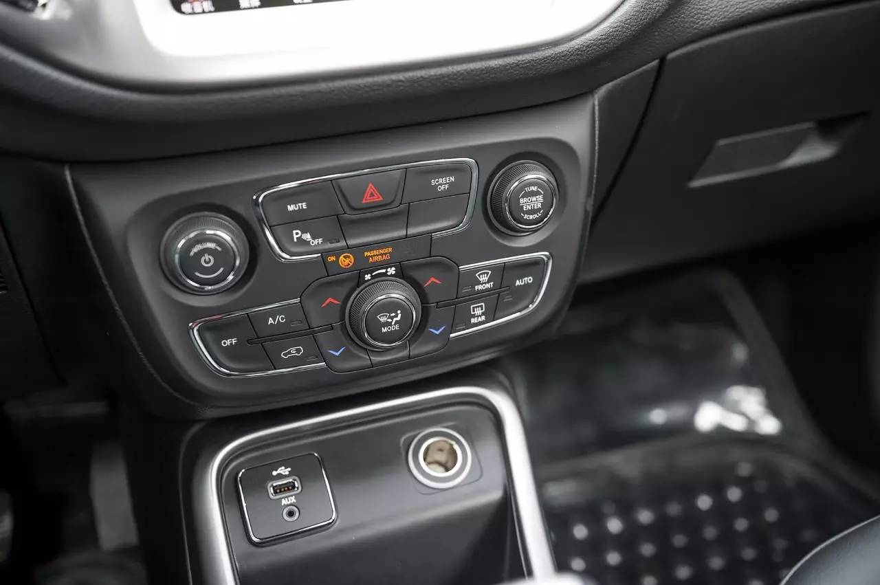 指南者广汽菲克导航,广汽菲克吉普指南者装哪种导航好