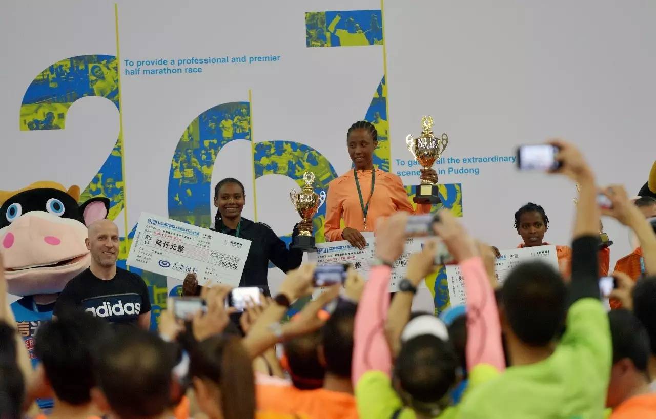 上海浦东风景,浦东沿路风景最美的路