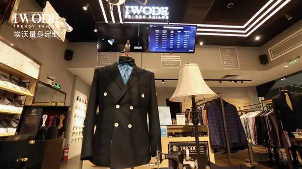 购物中心常见十大女装品牌,购物中心有名的衣服品牌大全