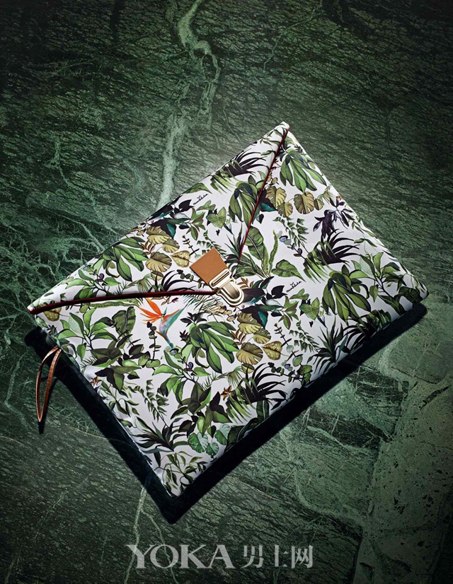 新年新气象手机壳也要换新衣,换季了别光买衣服