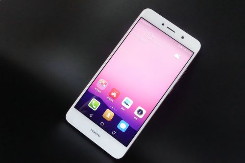 华为畅享7plus值得买么,华为畅享7高配版测评