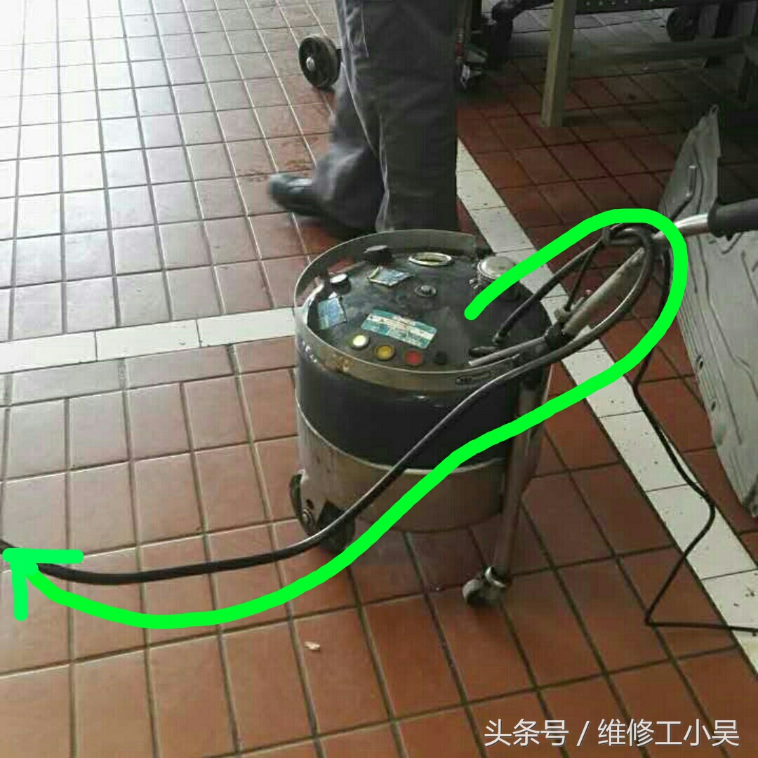 停车脚刹不灵,汽车机械脚刹不灵怎么解