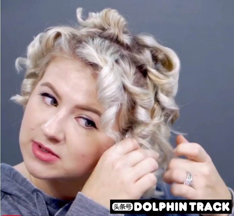 法式珍珠发带短发编发教程,适合中短发的编发ins