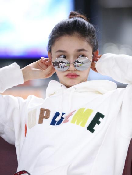 女装小仙女穿衣搭配,时尚姐姐教你如何穿衣服