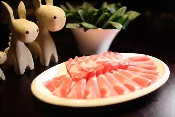 东阿美食驴肉火锅,东阿阿胶驴肉养生火锅