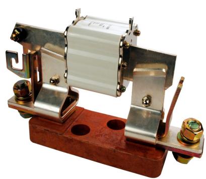 电气防火限流保护器电路图,电气熔断器防火视频