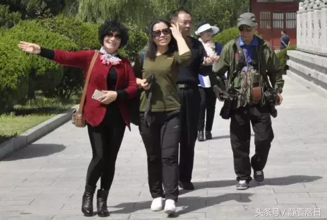 开怀一笑无忌惮，老怪小妖真齐全（红叶网老友聚会图文综合）