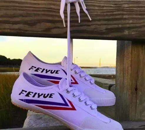 有没有跟vans差不多的,收集各种名牌鞋vansconverse