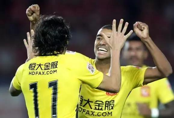 广州恒大亚冠第二次夺冠斯科拉里,亚冠决赛斯科拉里