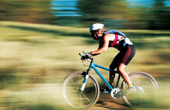 对焦追焦拍摄技巧,相机前景遮挡拍摄对焦技巧