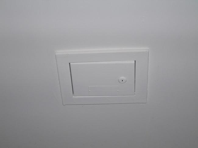 开发商带的防盗门太垃圾,开发商安装的防盗门要不要换掉