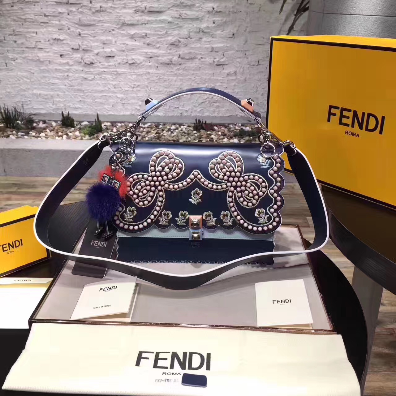 fendi包包哪一款最好看,fendi包最新款