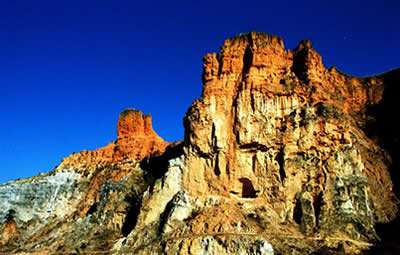 陆良的景点和小吃,曲靖陆良有名景点