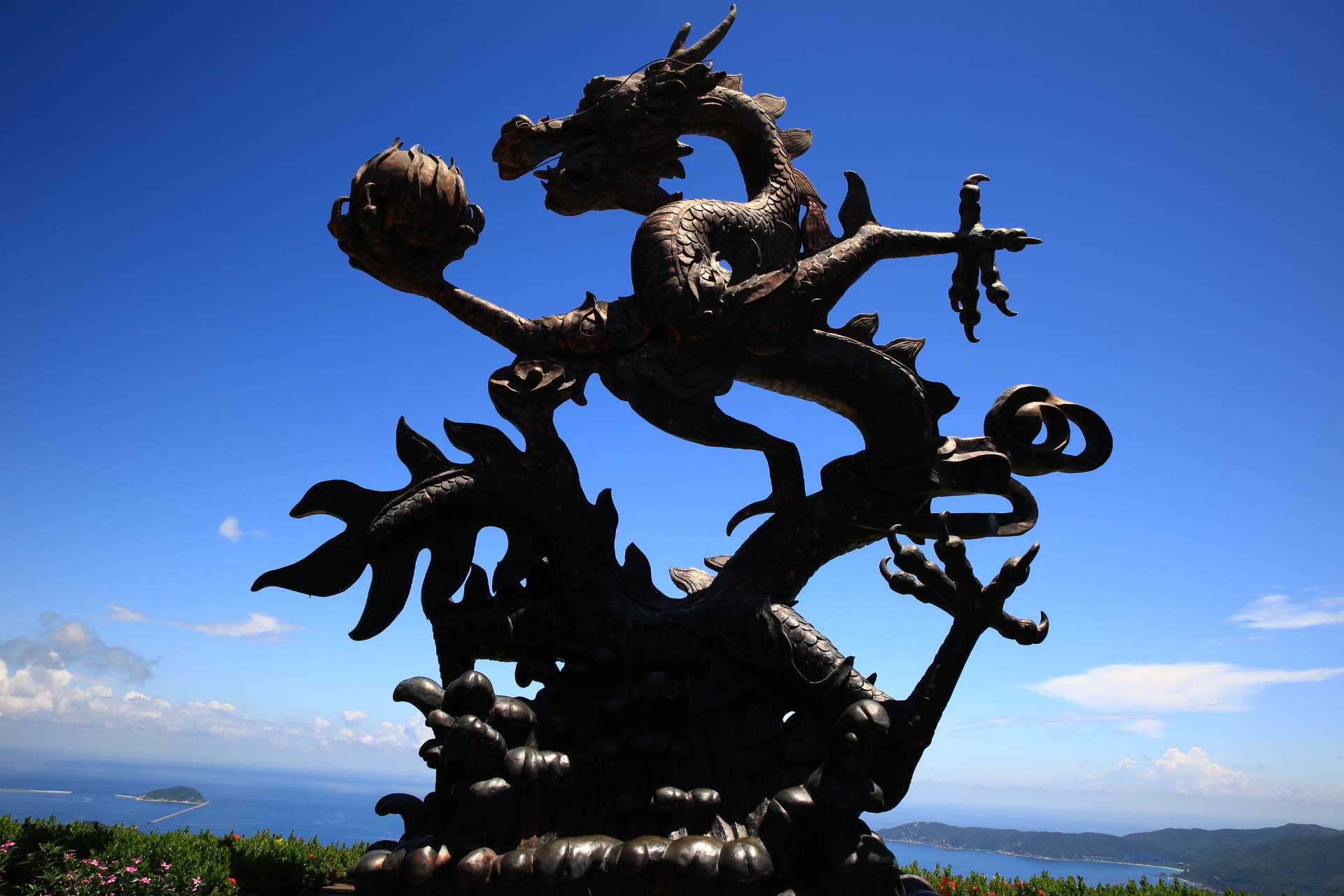 去三亚玩的旅游攻略,错峰去三亚