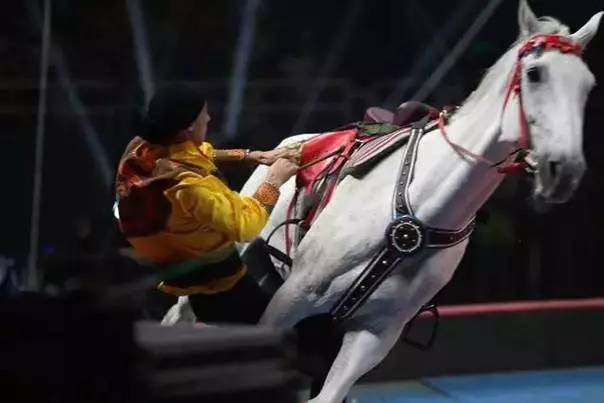 纳米水、负离子水、细胞破壁，解密“高科技”保健食品！